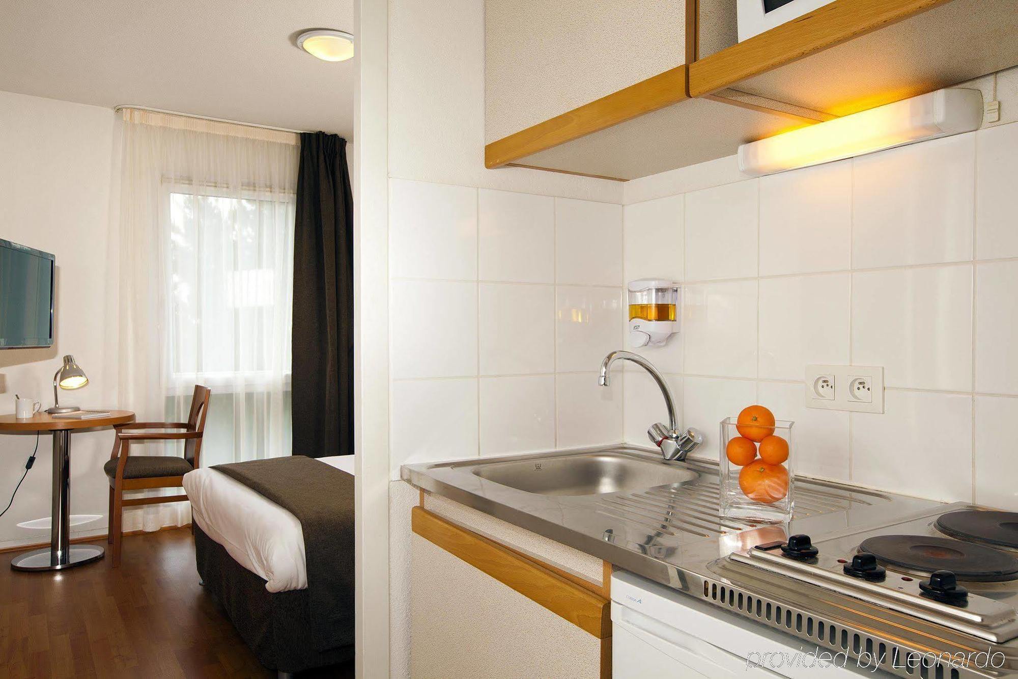 Sejours & Affaires La Beaujoire 2* Nantes