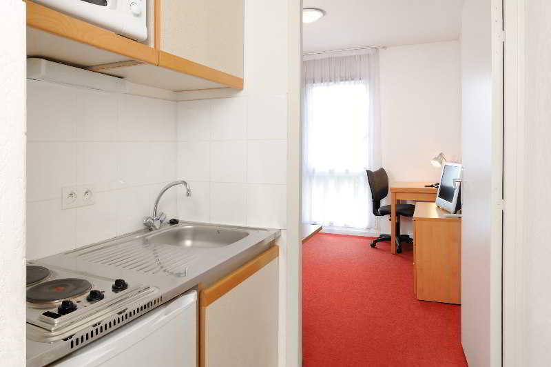 Sejours & Affaires La Beaujoire Aparthotel Nantes